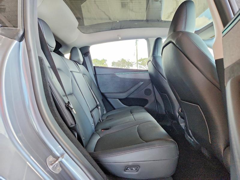 Продажа на аукционе авто 2026 Tesla Model Y, vin: 7SAYGDED3TA453679, номер лота: 76413185