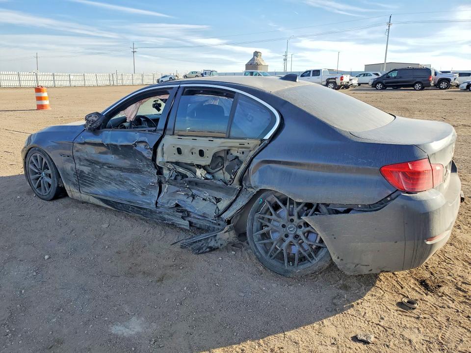 77306295 :رقم المزاد ، WBA5B3C55GG253273 vin ، 2016 Bmw 535 مزاد بيع