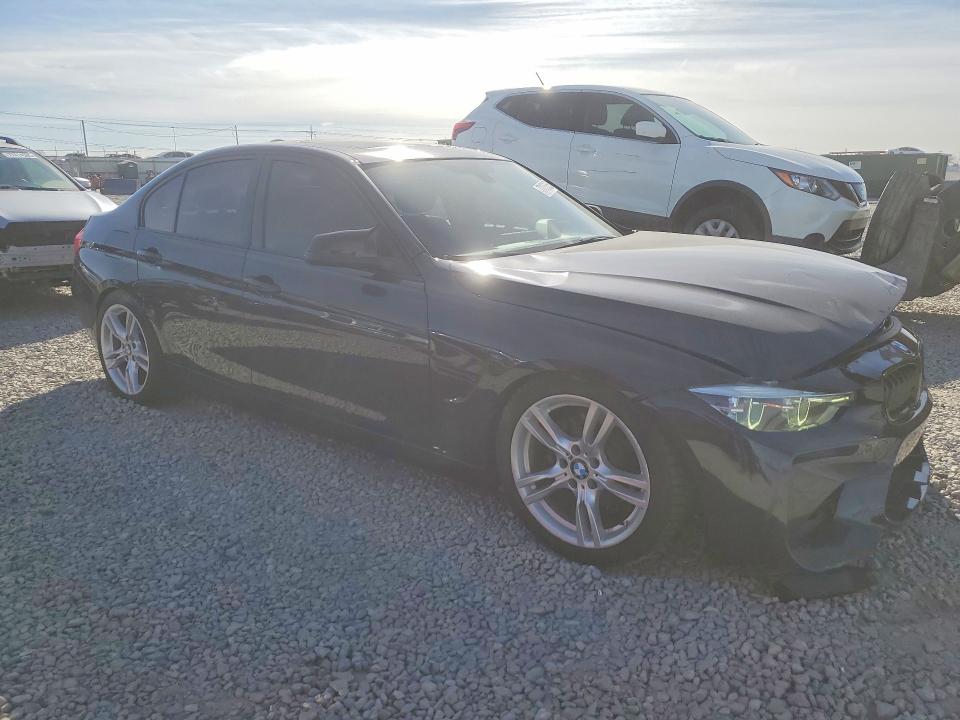 77175355 :رقم المزاد ، WBA8E3C58GK500979 vin ، 2016 Bmw 328 مزاد بيع