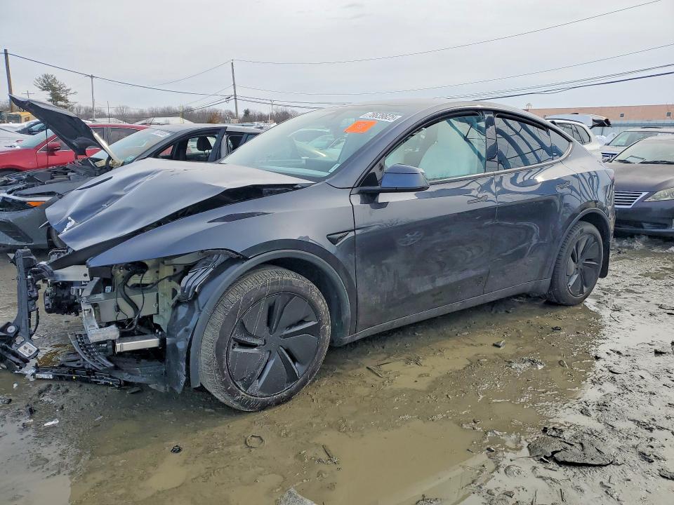 2026 Tesla Model Y მანქანა იყიდება აუქციონზე, vin: 7SAYGDEE6TA389839, აუქციონის ნომერი: 78639825