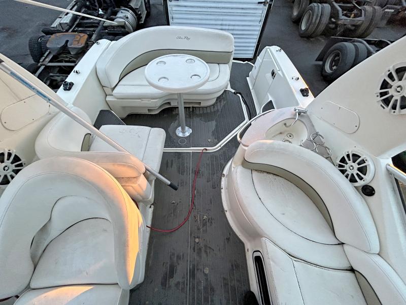 2005 Sea Ray Boat&trlr მანქანა იყიდება აუქციონზე, vin: SERR5720D505, აუქციონის ნომერი: 74499775