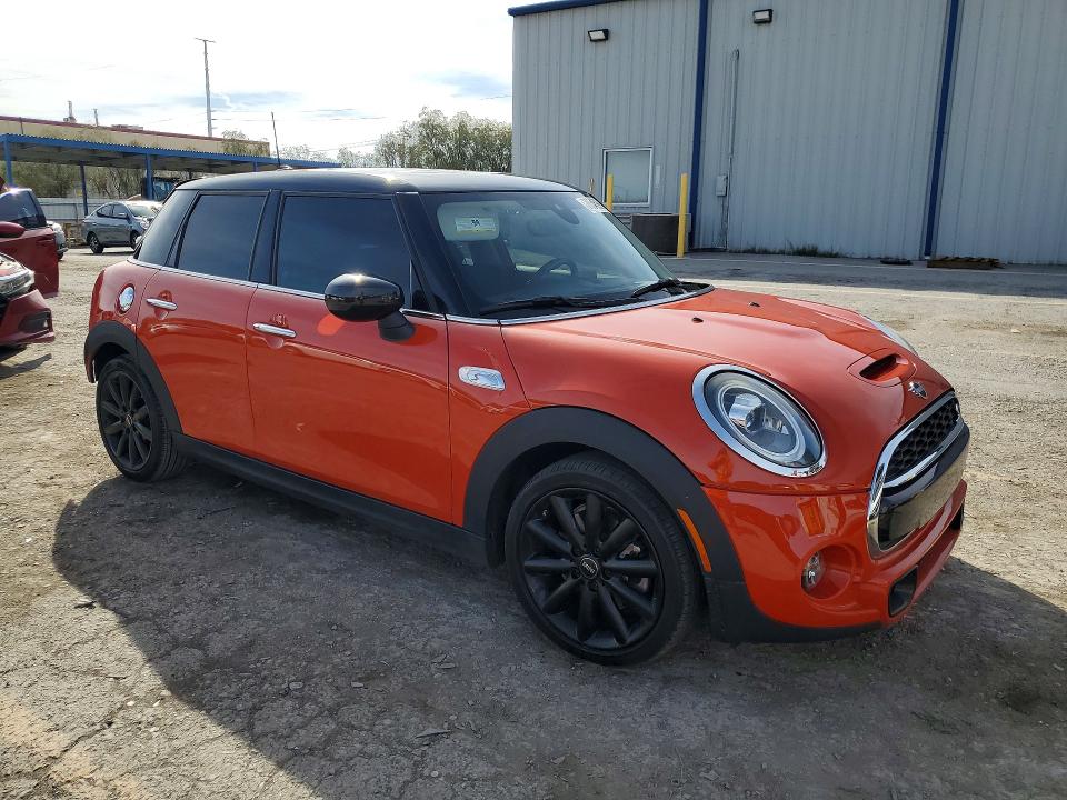 Продажа на аукционе авто 2021 Mini Cooper, vin: WMWXU9C07M2P23287, номер лота: 78545995