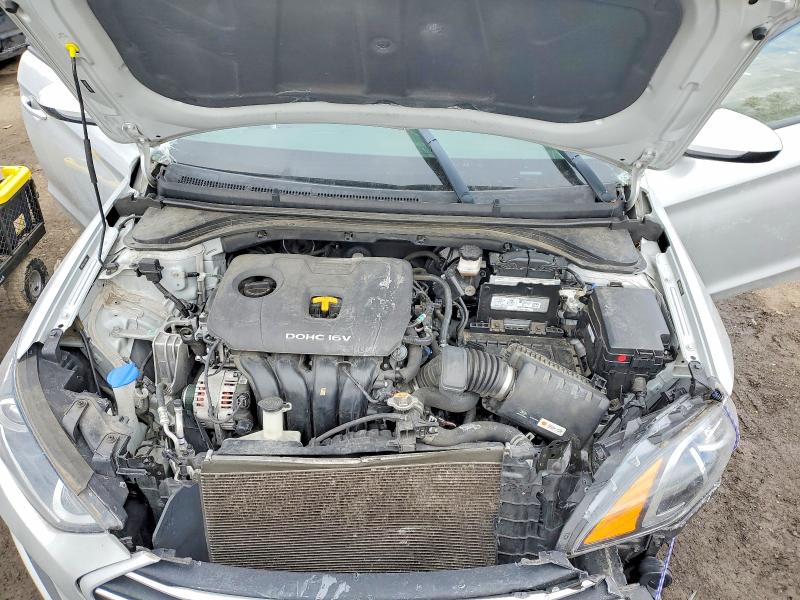 76781165 :رقم المزاد ، 5NPD84LF3JH303814 vin ، 2018 Hyundai Elantra مزاد بيع
