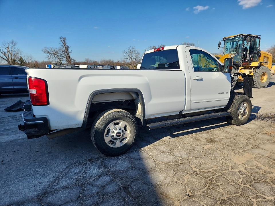 Aukcja sprzedaży 2018 Gmc Sierra, vin: 1GD02SEG3JZ338464, numer aukcji: 78252235