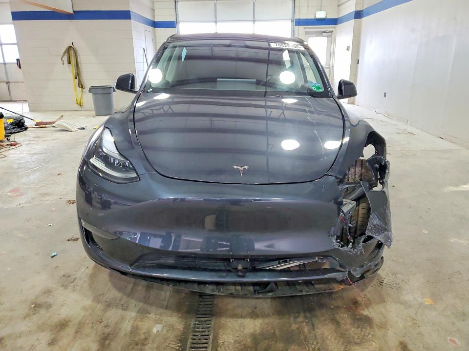 Продажа на аукционе авто 2024 Tesla Model Y, vin: 7SAYGDEE7RF087178, номер лота: 78825755