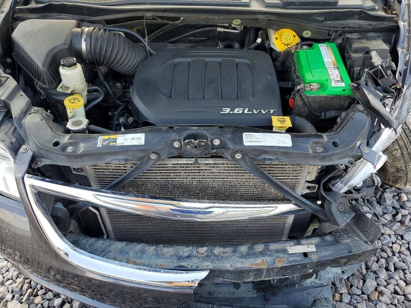 77728225 :رقم المزاد ، 2C4RC1BG3GR294640 vin ، 2016 Chrysler Town & Country مزاد بيع