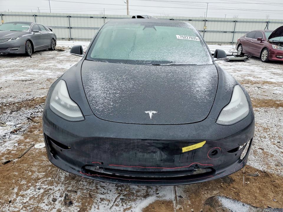 75227035 :رقم المزاد ، 5YJ3E1EB4KF408424 vin ، 2019 Tesla Model 3 مزاد بيع