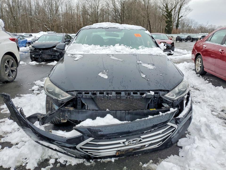 Продаж на аукціоні авто 2018 Hyundai Elantra, vin: KMHD84LF5JU465977, номер лоту: 75476315