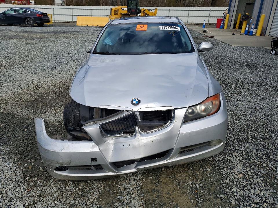 Продажа на аукционе авто 2007 Bmw 328, vin: WBAVC53567FZ76239, номер лота: 77012095