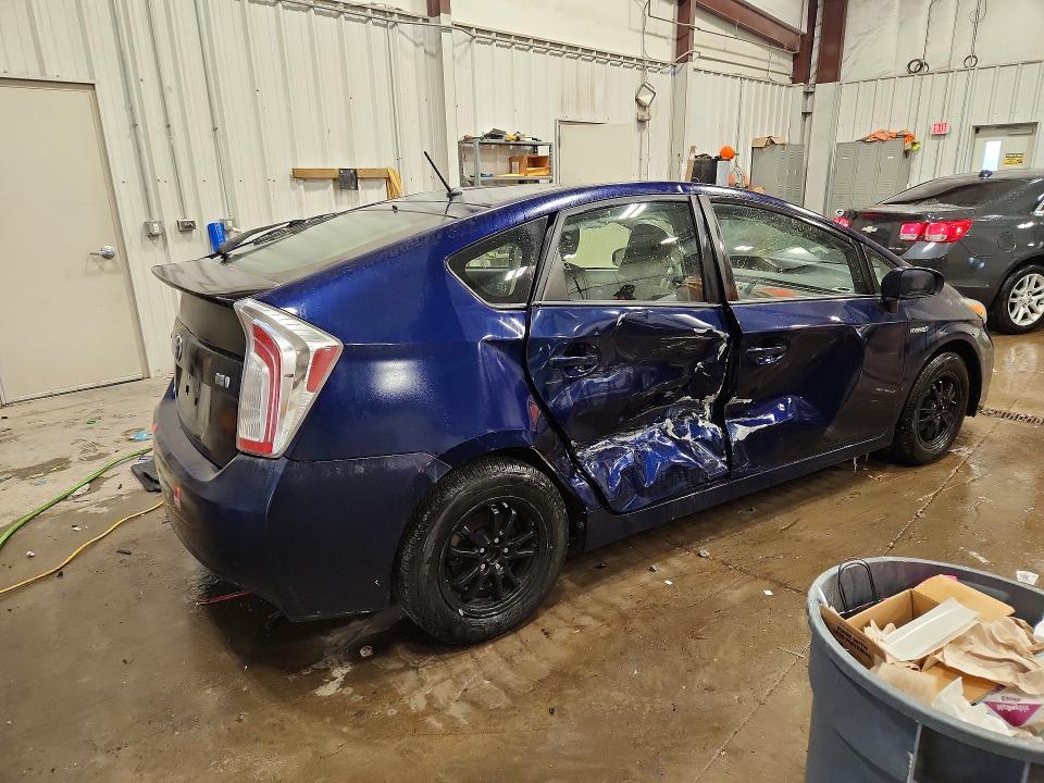 75171315 :رقم المزاد ، JTDKN3DU8D0340155 vin ، 2013 Toyota Prius مزاد بيع