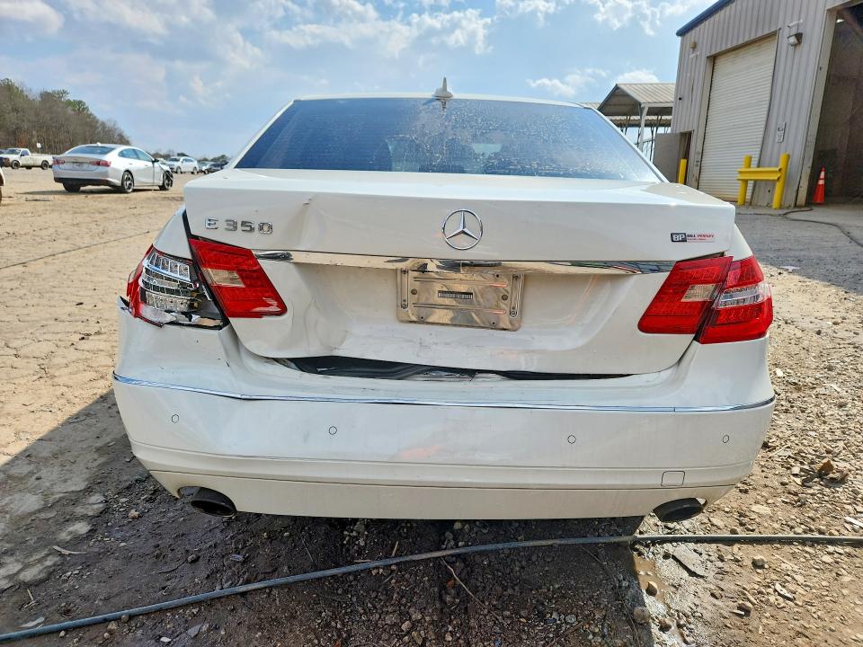 2012 Mercedes-benz E მანქანა იყიდება აუქციონზე, vin: WDDHF5KB6CA654017, აუქციონის ნომერი: 77867685