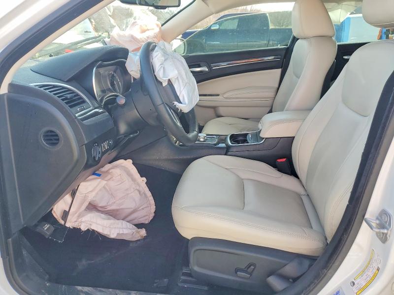 78165725 :رقم المزاد ، 2C3CCAAG8JH222647 vin ، 2018 Chrysler 300 مزاد بيع