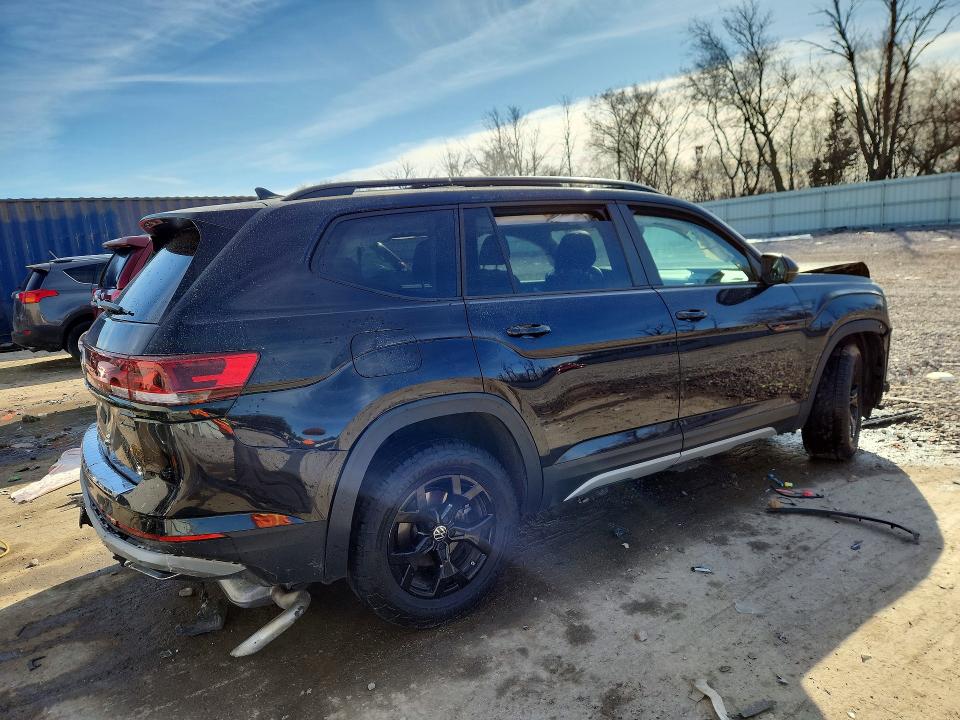 Продажа на аукционе авто 2025 Volkswagen Atlas, vin: 1V2CR2CA7SC519775, номер лота: 77799735