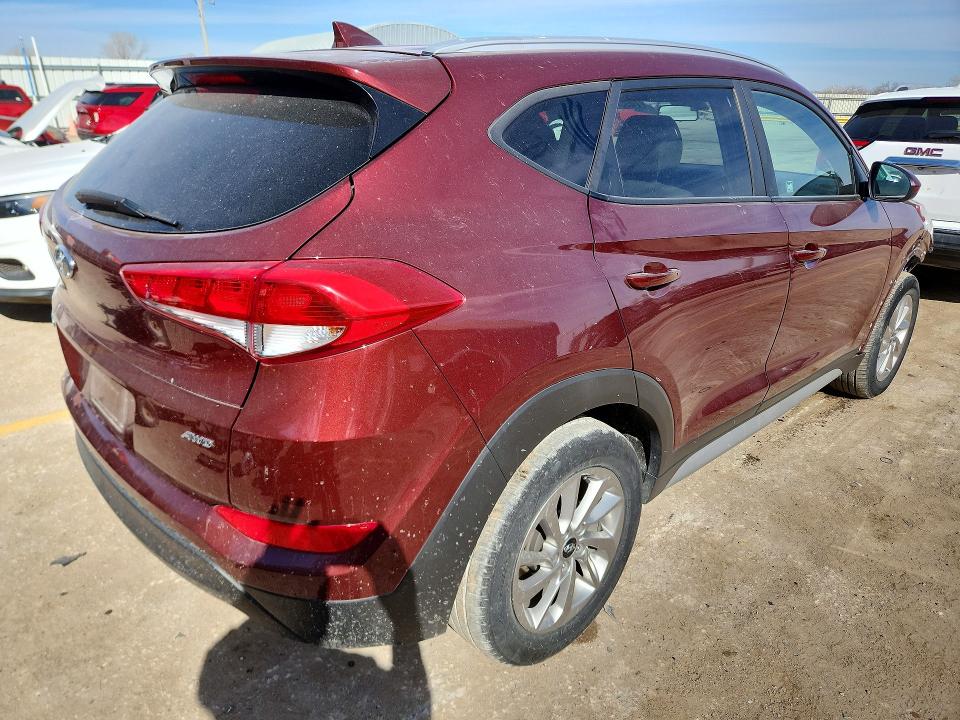 Продажа на аукционе авто 2018 Hyundai Tucson, vin: KM8J3CA46JU618475, номер лота: 78958385