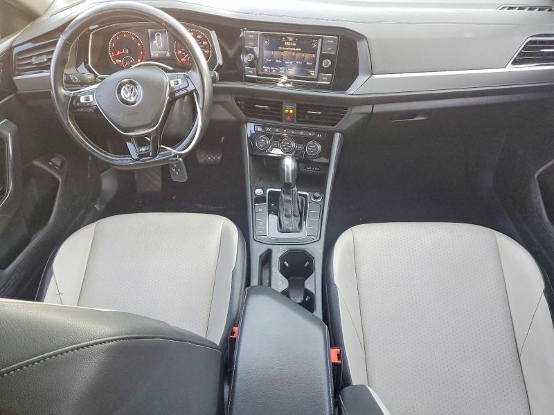 77133765 :رقم المزاد ، 3VWC57BU1MM081792 vin ، 2021 Volkswagen Jetta مزاد بيع