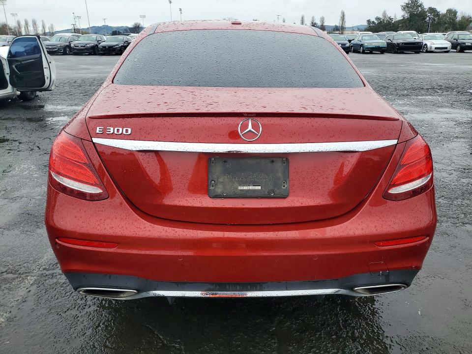 2017 Mercedes-benz E მანქანა იყიდება აუქციონზე, vin: WDDZF4JB5HA122684, აუქციონის ნომერი: 77736555