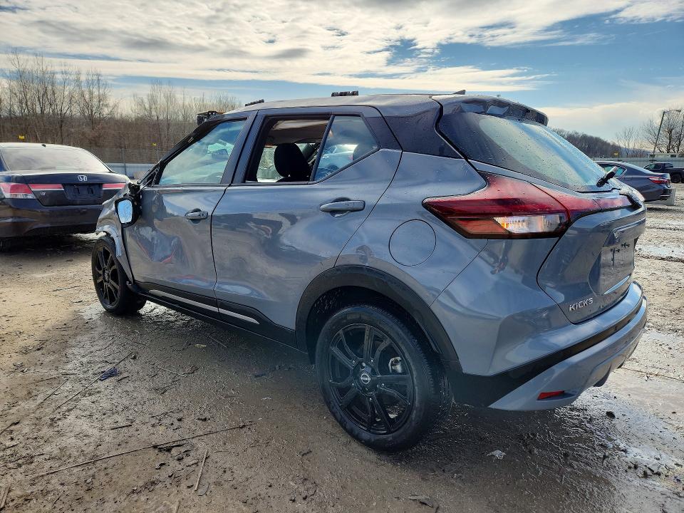 76891585 :رقم المزاد ، 3N1CP5DV6PL562593 vin ، 2023 Nissan Kicks مزاد بيع