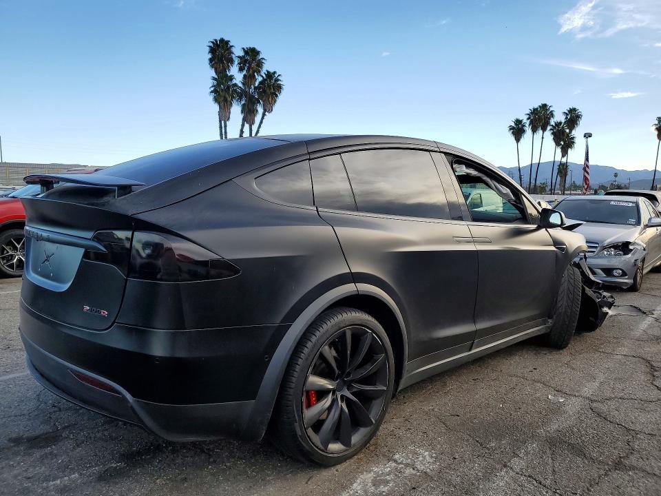 Продаж на аукціоні авто 2019 Tesla Model X, vin: 5YJXCBE44KF151280, номер лоту: 75591095