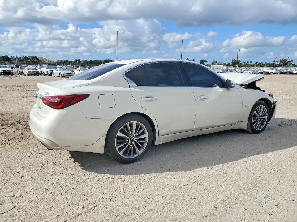 Продажа на аукционе авто 2018 Infiniti Q50, vin: JN1EV7AP5JM590480, номер лота: 77991595