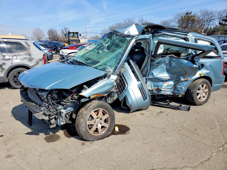 2008 Chrysler Town & Country მანქანა იყიდება აუქციონზე, vin: 2A8HR44H68R605022, აუქციონის ნომერი: 58363486