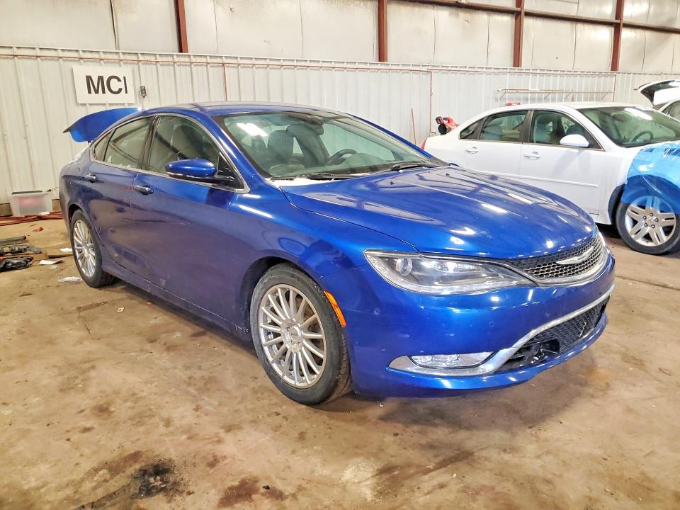 76156905 :رقم المزاد ، 1C3CCCCB2FN500390 vin ، 2015 Chrysler 200 مزاد بيع