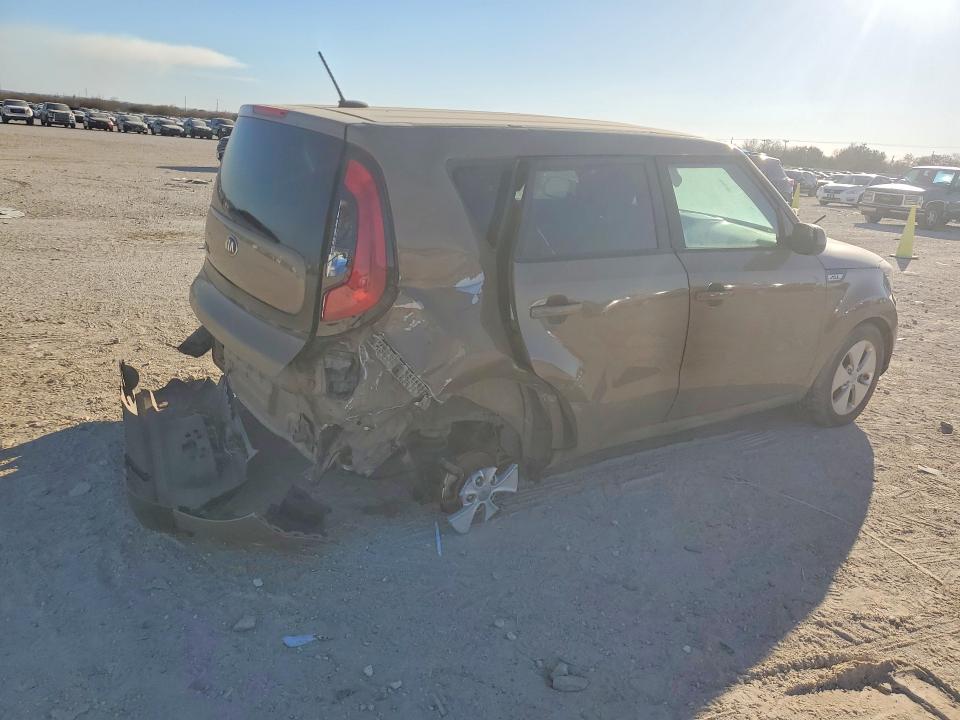 Продаж на аукціоні авто 2016 Kia Soul, vin: KNDJN2A28G7283816, номер лоту: 75687355