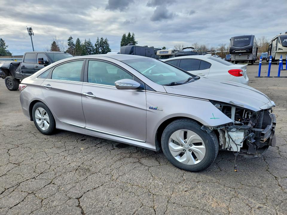 77779575 :رقم المزاد ، KMHEC4A44DA064737 vin ، 2013 Hyundai Sonata مزاد بيع