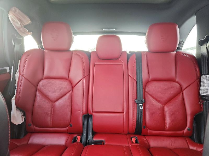 Продажа на аукционе авто 2017 Porsche Cayenne, vin: WP1AA2A25HKA90144, номер лота: 76139345