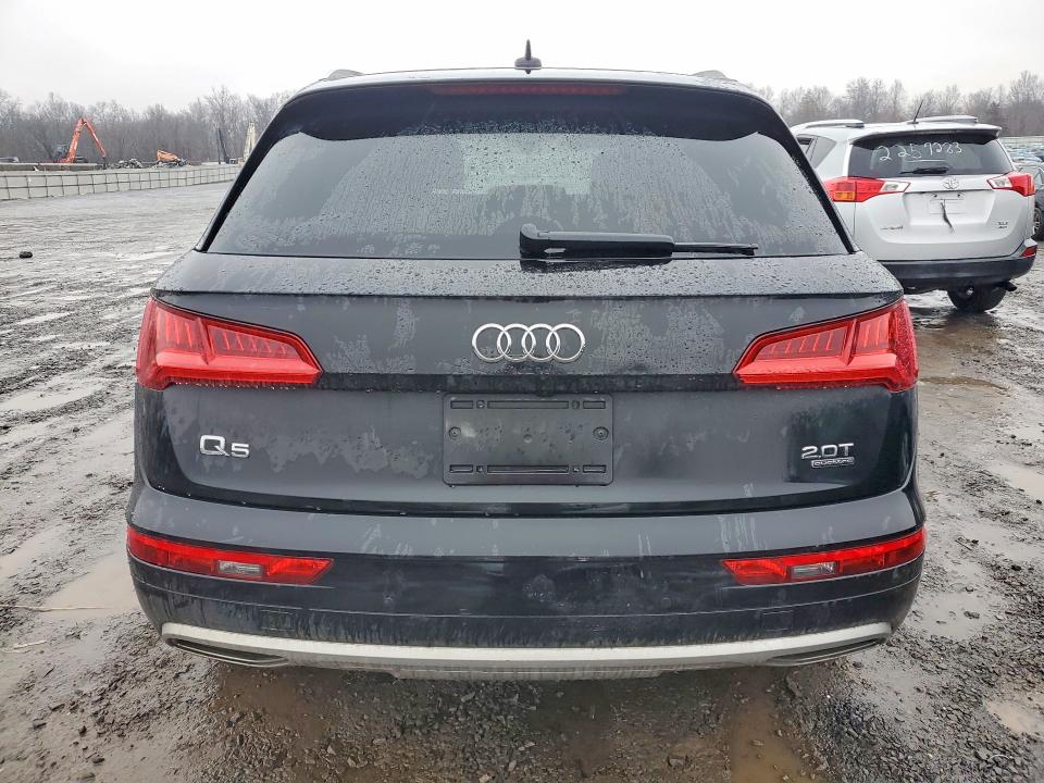 77786075 :رقم المزاد ، WA1BNAFY0J2193893 vin ، 2018 Audi Q5 مزاد بيع