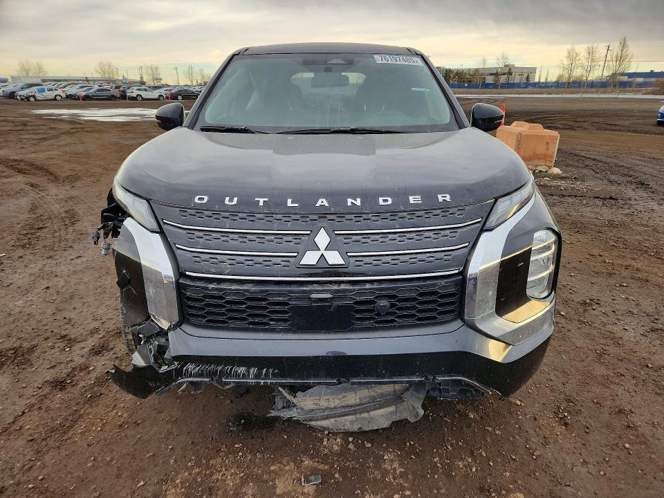 76197485 :رقم المزاد ، JA4J4TA82PZ612778 vin ، 2023 Mitsubishi Outlander مزاد بيع
