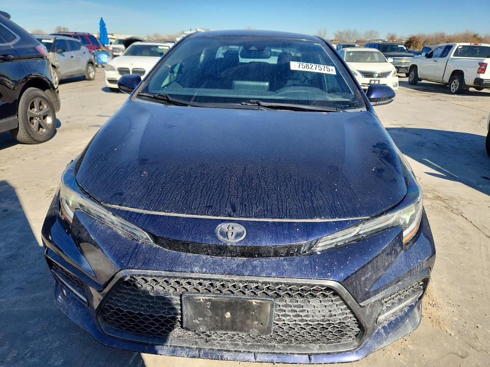 75827575 :رقم المزاد ، 5YFS4MCE3MP086833 vin ، 2021 Toyota Corolla مزاد بيع