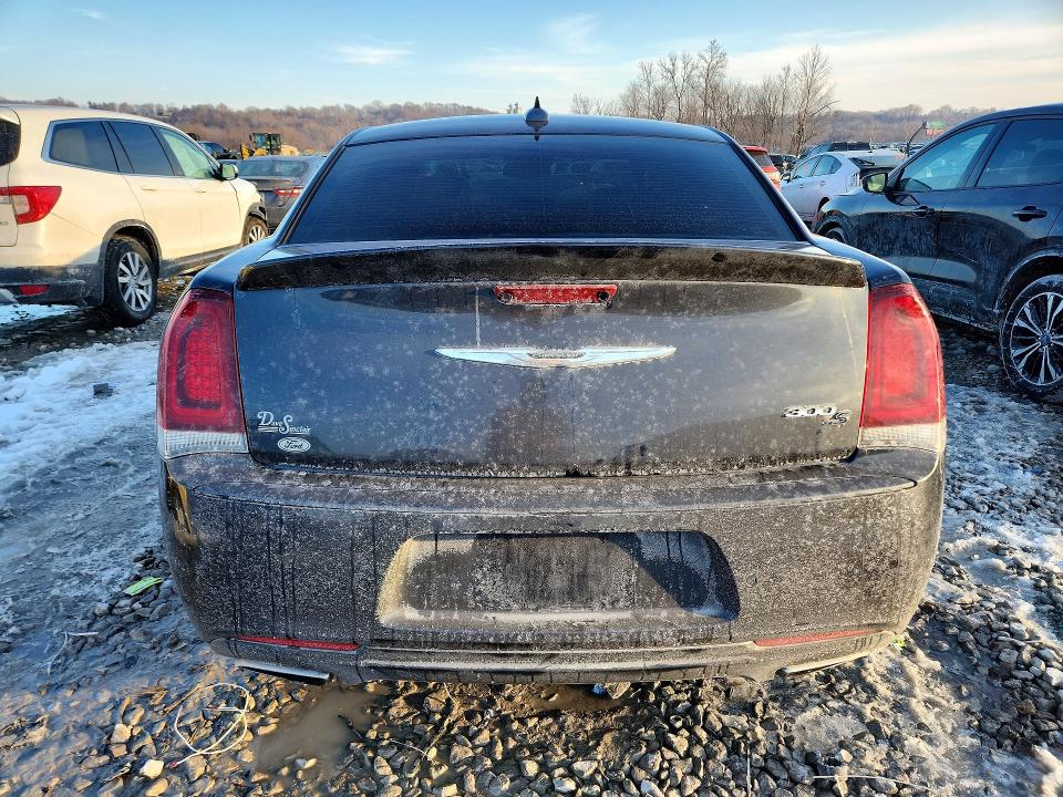 2018 Chrysler 300 მანქანა იყიდება აუქციონზე, vin: 2C3CCABG6JH266760, აუქციონის ნომერი: 76193895