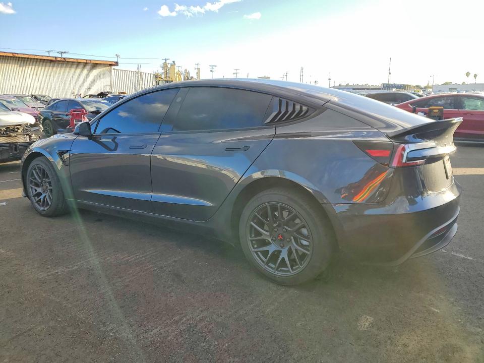 2025 Tesla Model 3 მანქანა იყიდება აუქციონზე, vin: 5YJ3E1EA3SF011343, აუქციონის ნომერი: 78169055