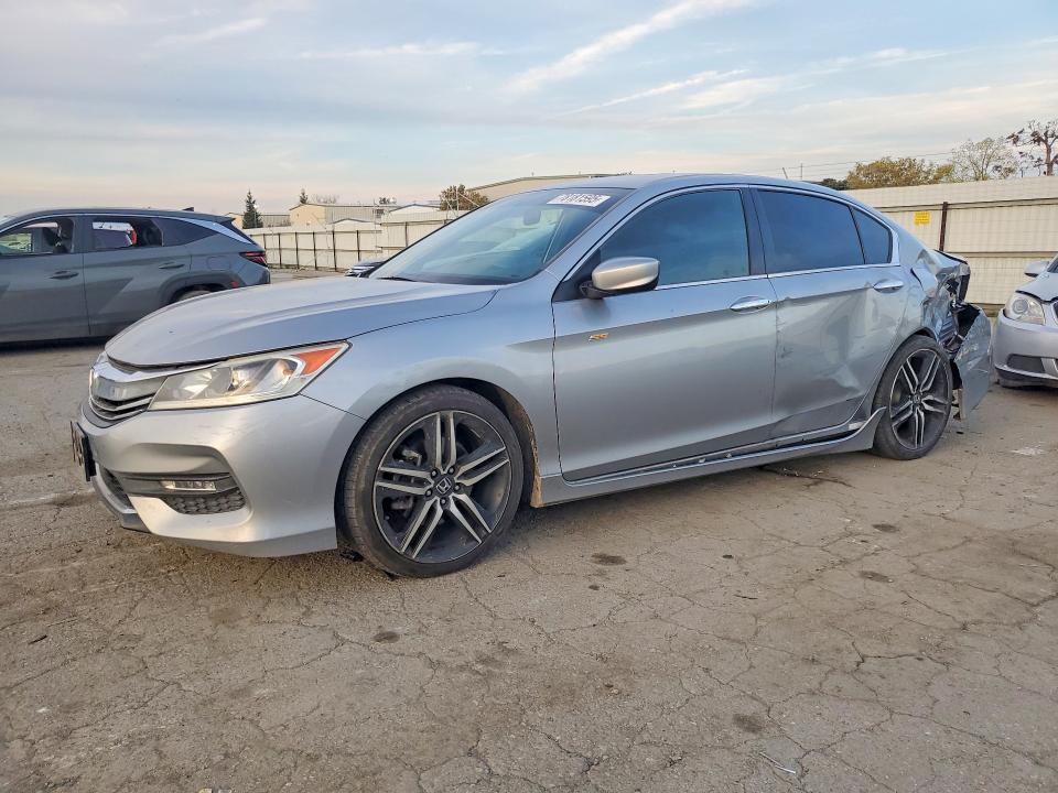 Auction sale of the 2017 Honda Accord, vin: 1HGCR2F58HA122159, lot number: 78181595
