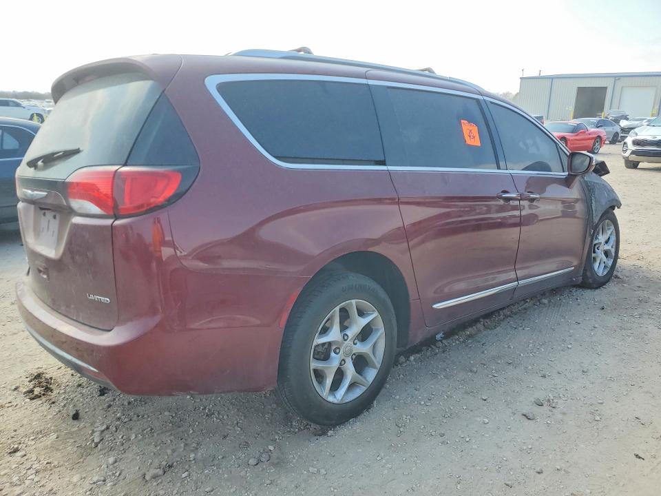 76465165 :رقم المزاد ، 2C4RC1GG5LR271699 vin ، 2020 Chrysler Pacifica مزاد بيع