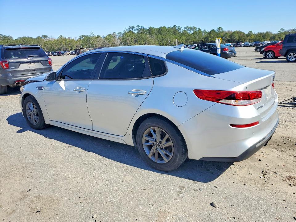 2019 Kia Optima მანქანა იყიდება აუქციონზე, vin: 5XXGT4L3XKG345797, აუქციონის ნომერი: 77751135