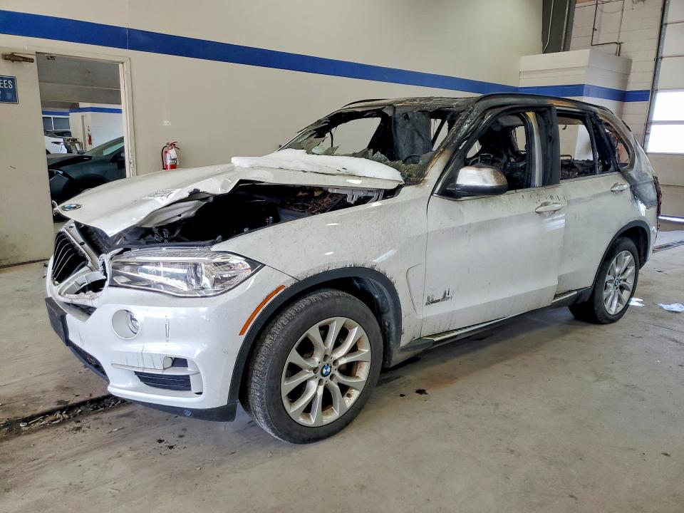 75867095 :رقم المزاد ، 5UXKR2C55G0H43153 vin ، 2016 Bmw X5 مزاد بيع