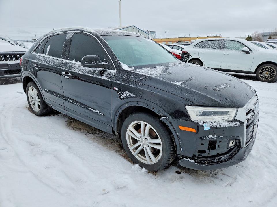 77355055 :رقم المزاد ، WA1GFCFS6GR009423 vin ، 2016 Audi Q3 مزاد بيع