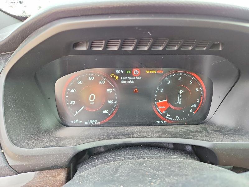 77130665 :رقم المزاد ، YV4A22PK7H1105736 vin ، 2017 Volvo Xc90 مزاد بيع