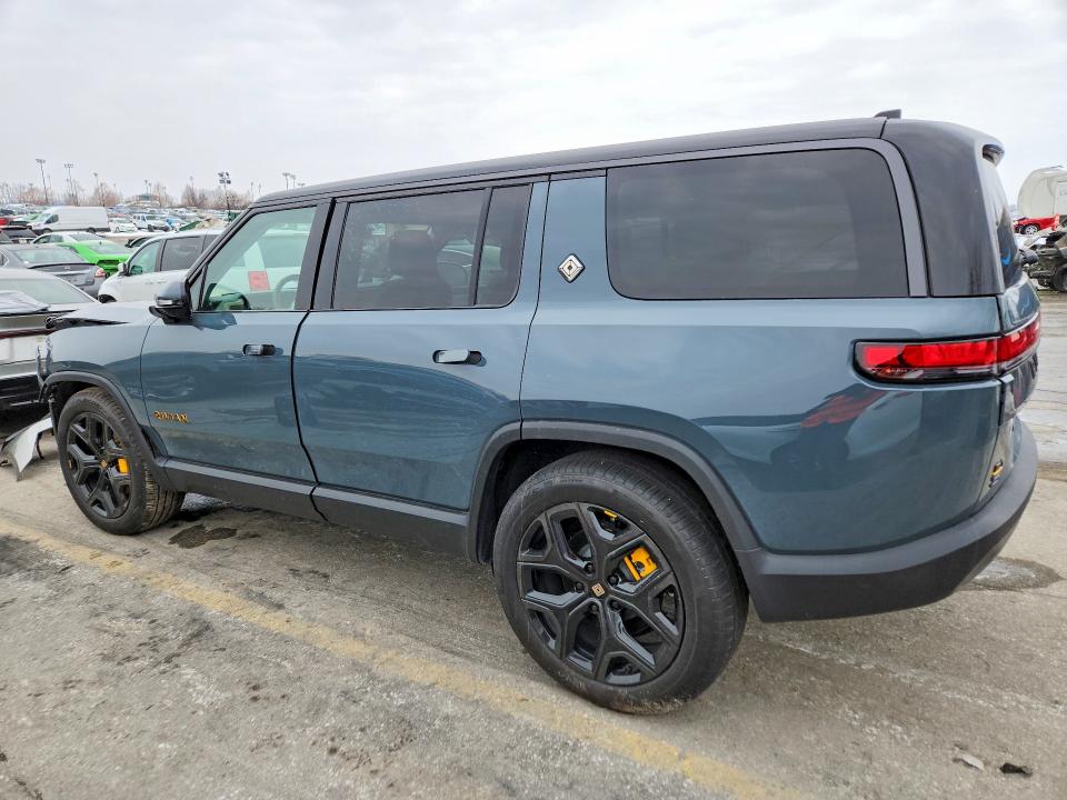 2026 Rivian R1s მანქანა იყიდება აუქციონზე, vin: 7PDSGBBP1TN081911, აუქციონის ნომერი: 75428385
