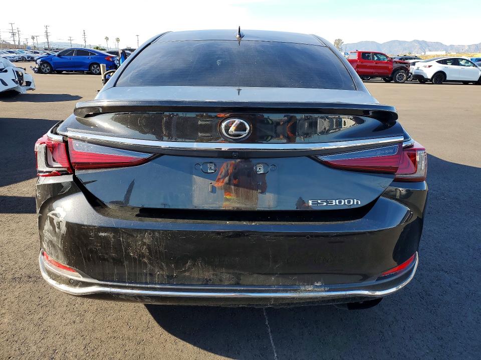 77729855 :رقم المزاد ، 58ADA1C12SU057535 vin ، 2025 Lexus Es مزاد بيع