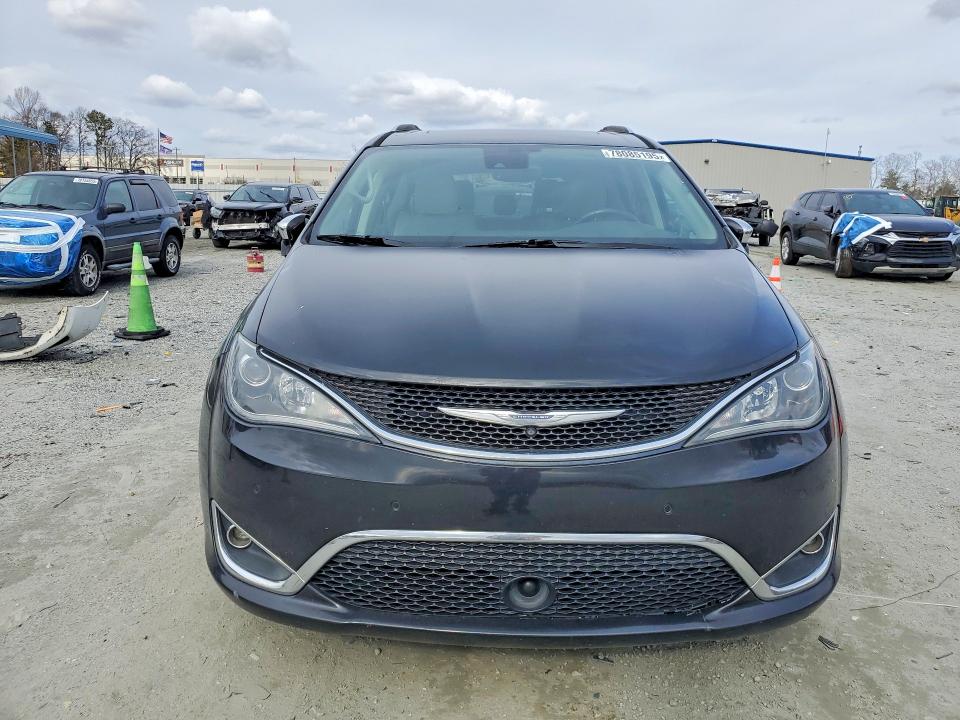 78085195 :رقم المزاد ، 2C4RC1GG8HR504692 vin ، 2017 Chrysler Pacifica مزاد بيع