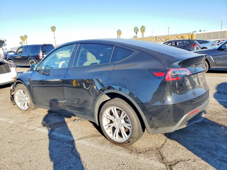 Aukcja sprzedaży 2024 Tesla Model Y, vin: 7SAYGDEEXRA236129, numer aukcji: 75615015