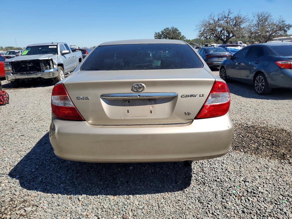 78827675 :رقم المزاد ، 4T1BF32K54U583926 vin ، 2004 Toyt Camry Automatic مزاد بيع