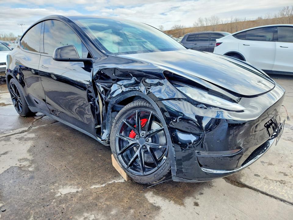 76745895 :رقم المزاد ، 5YJYGDEF3LF024544 vin ، 2020 Tesla Model Y مزاد بيع