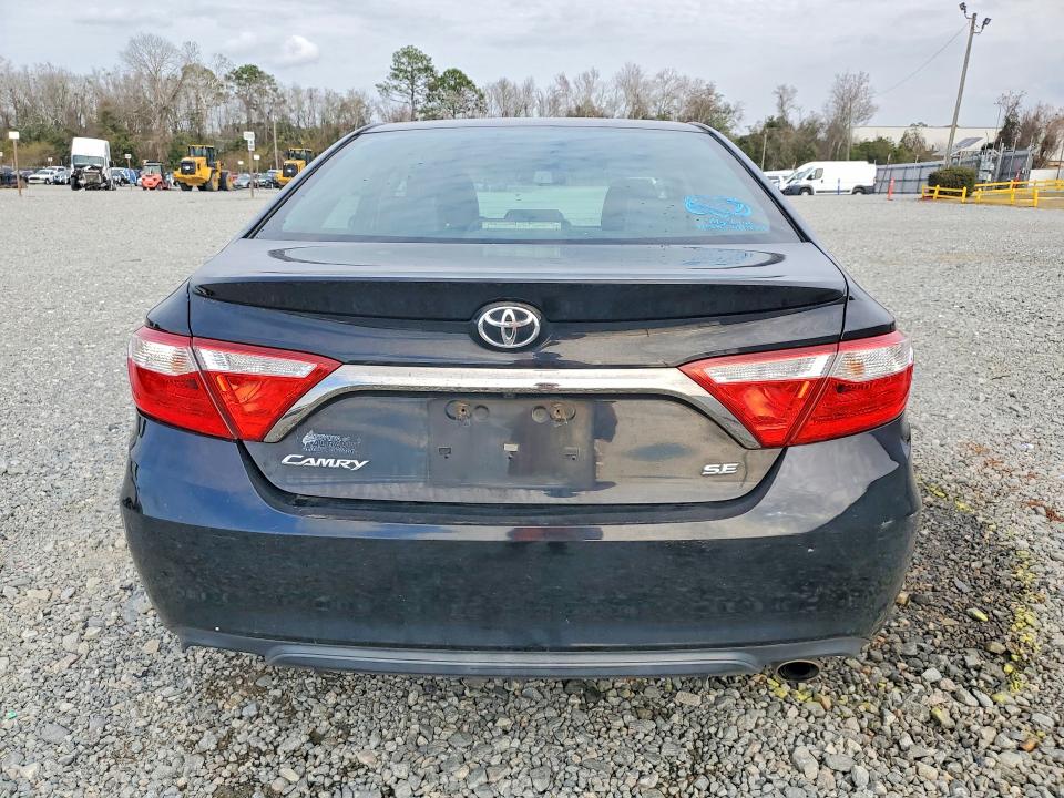 Продажа на аукционе авто 2015 Toyota Camry, vin: 4T1BF1FK8FU968589, номер лота: 76697115