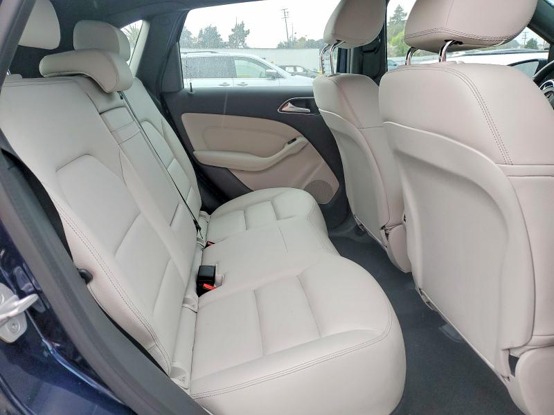 77123595 :رقم المزاد ، WDDVP9AB0HJ013946 vin ، 2017 Mercedes-benz B-class مزاد بيع