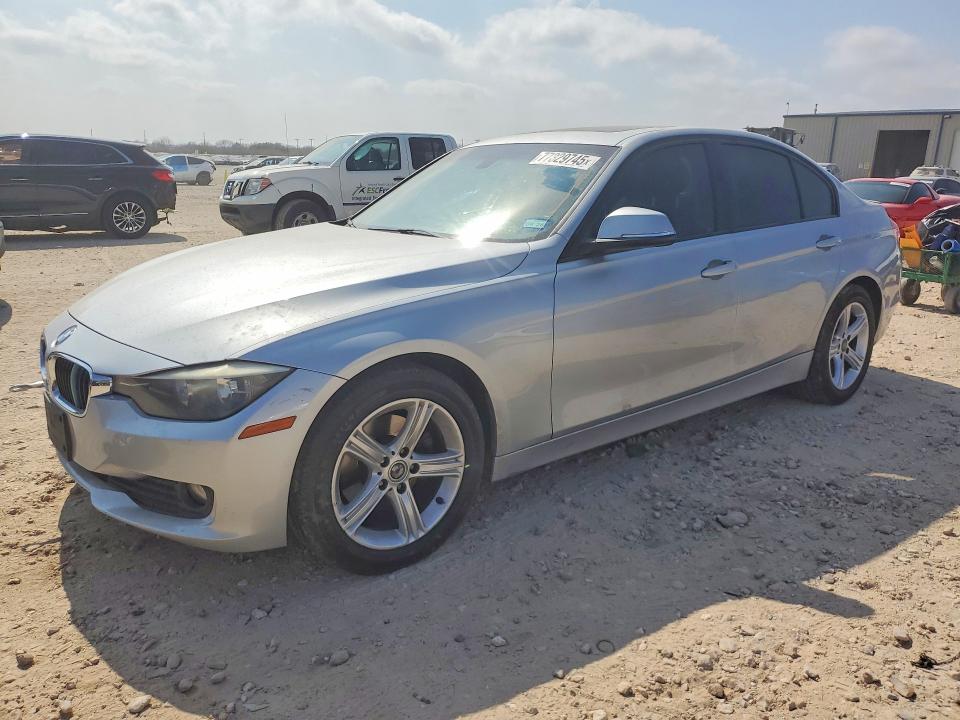 Aukcja sprzedaży 2014 Bmw 320 I, vin: WBA3B1G56ENT01054, numer aukcji: 77329745