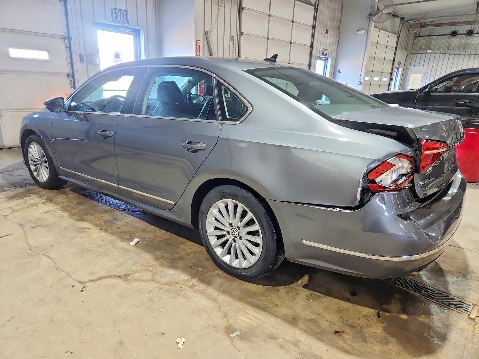 76078235 :رقم المزاد ، 1VWBT7A35GC025841 vin ، 2016 Volkswagen Passat Se مزاد بيع