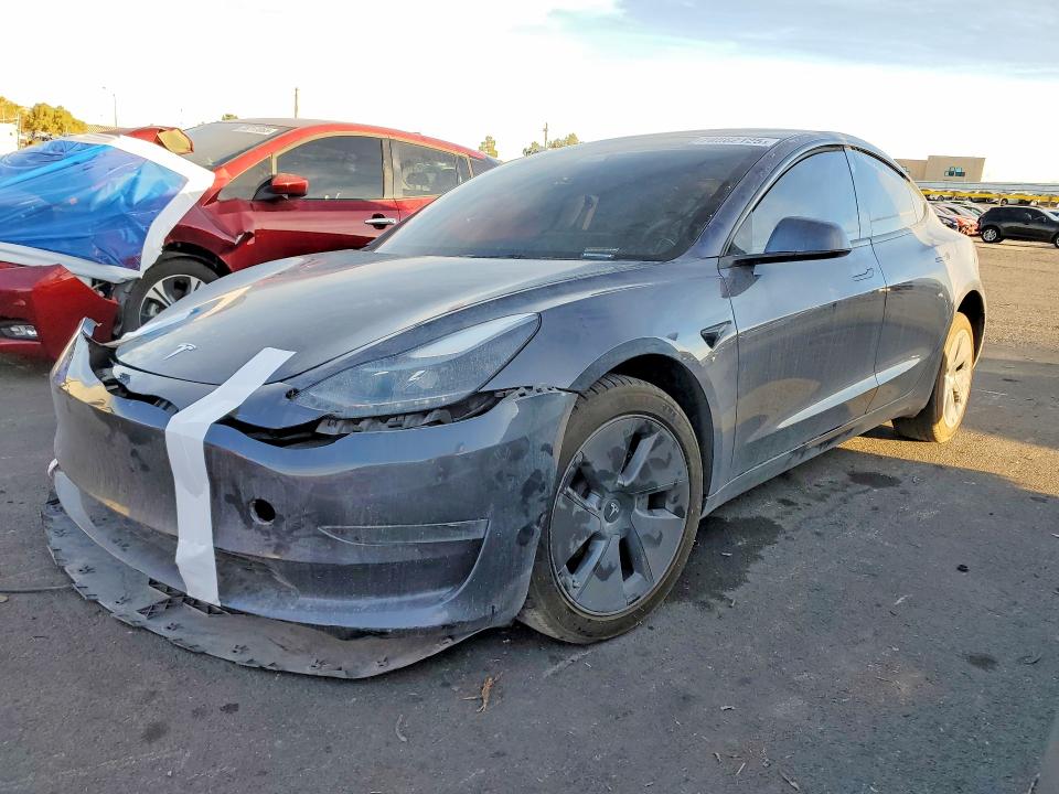 Продаж на аукціоні авто 2023 Tesla Model 3, vin: 5YJ3E1EAXPF710251, номер лоту: 78562125